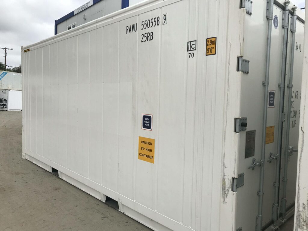What Size Shipping Container Do I Need? | what size shipping container do i need? | 10 foot shipping container, 20 foot, 20 foot shipping container, 20ft, 40 foot shipping container, 40ft, containers, containers for rent, containers for sale, portable storage, portable storage solution, refrigerated shipping container, refrigerated storage container, shipping container, shipping containers, shipping containers for rent, shipping containers for sale, side open, storage, storage container, storage containers | view 2